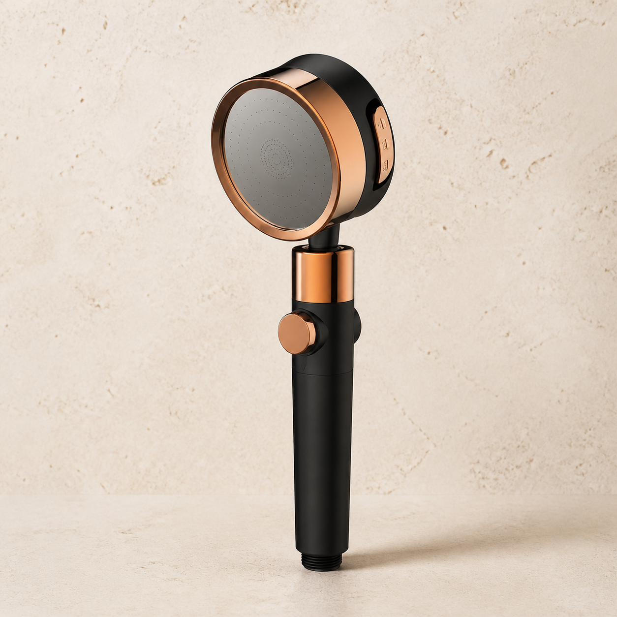 ILMARA S1 filtered showerhead in Black with opaque handle